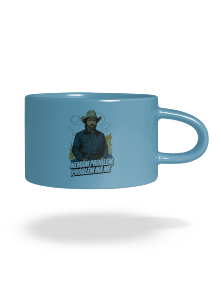 B19: Chuck Norris z Walker, Texas Ranger hrnek makronka Blue Macaron