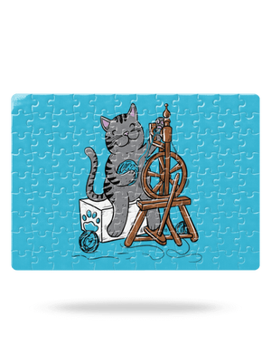 Kočka přede puzzle White