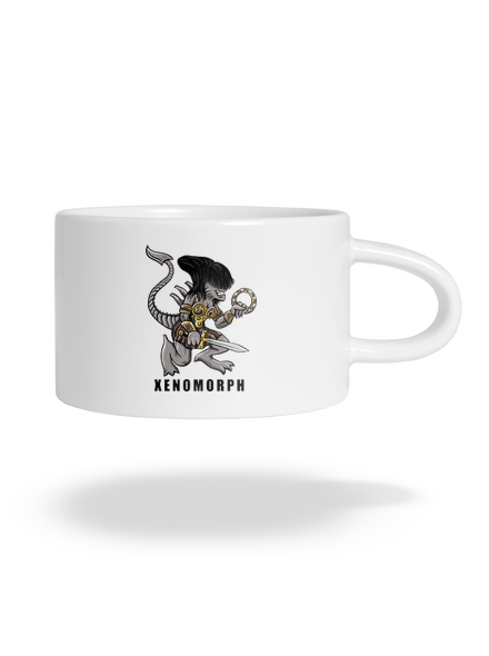 Xenomorph hrnek makronka White