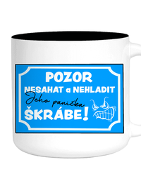barevný hrnek