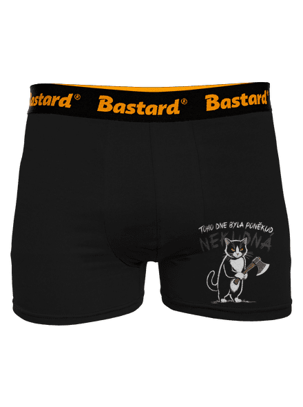 Neklidná kočka boxerky Black