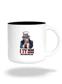 barevný hrnek
