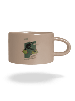 Ninja v rouši hrnek makronka Brown Macaron