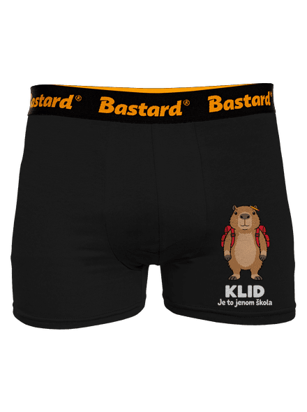 Je to jenom škola boxerky Black