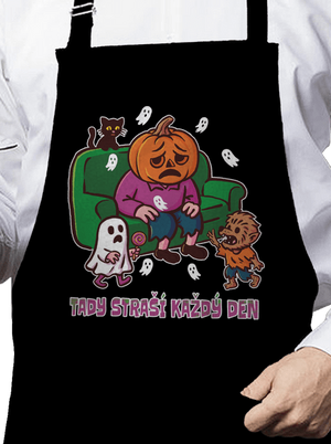 Tady straší každý den zástěra Black