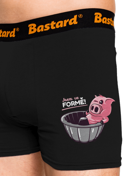 Ve formě boxerky Black