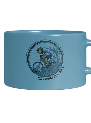 Cyklistický horoskop: Vodnář hrnek makronka Blue Macaron