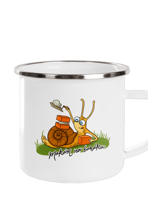 Makám na baráku plecháček White