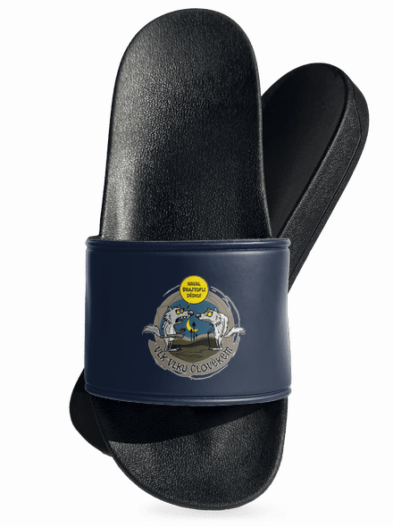 Vlk vlku člověkem pantofle Navy