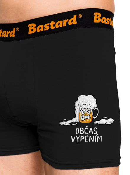 Občas vypěním boxerky Black