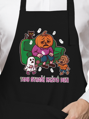 Tady straší každý den zástěra Black