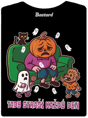 Tady straší každý den dámské tričko Black