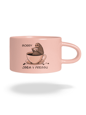 V pressu hrnek makronka Pink Macaron