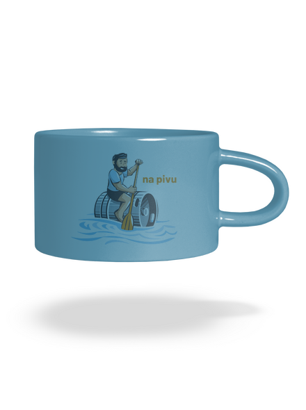 Ujíždím na pivu hrnek makronka Blue Macaron