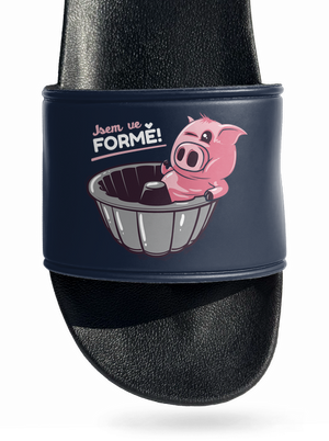 Ve formě pantofle Navy