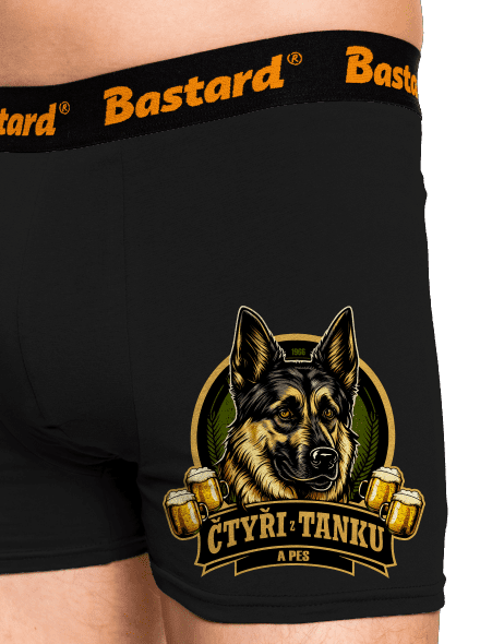 Čtyři z tanku a pes boxerky Black